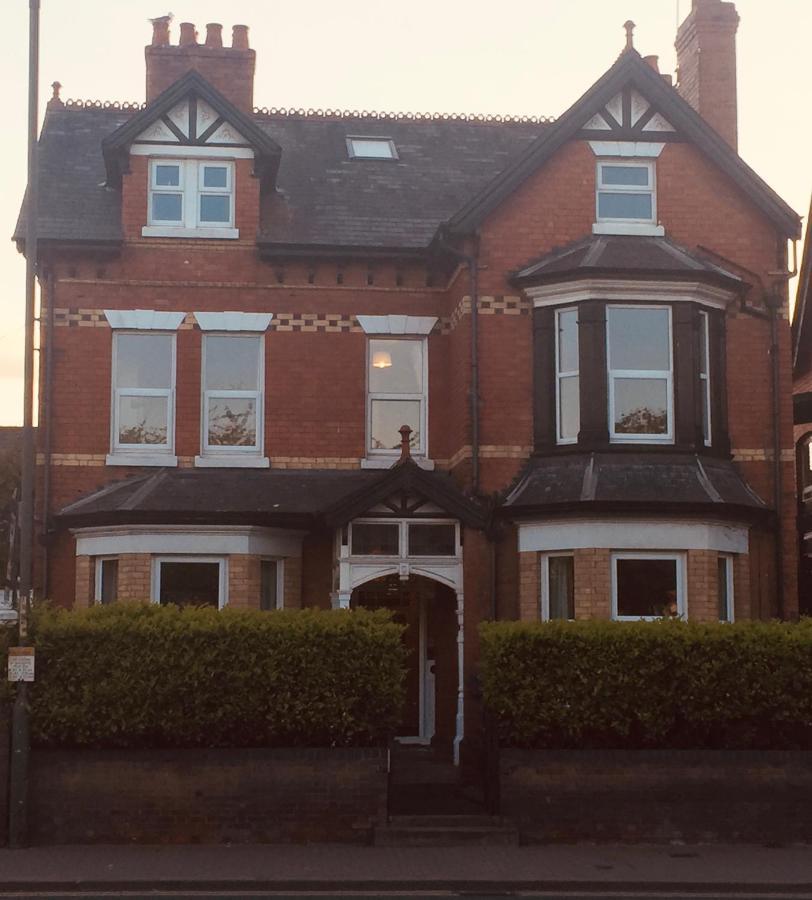 Bouvrie Guest House Hereford Exterior photo